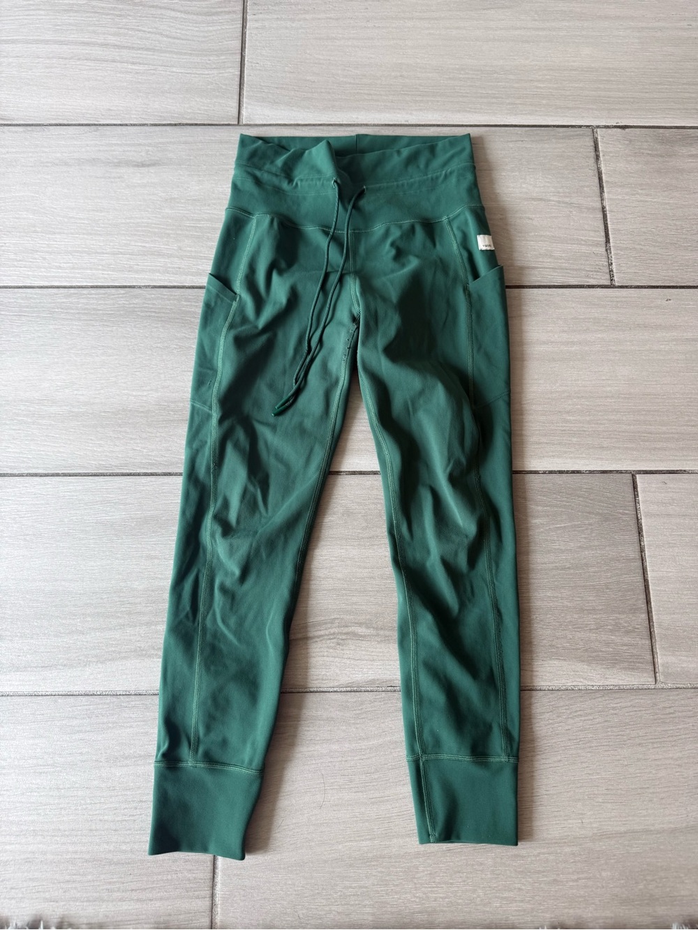 Vuori Daily Pocket Legging Green Size Small High Rise